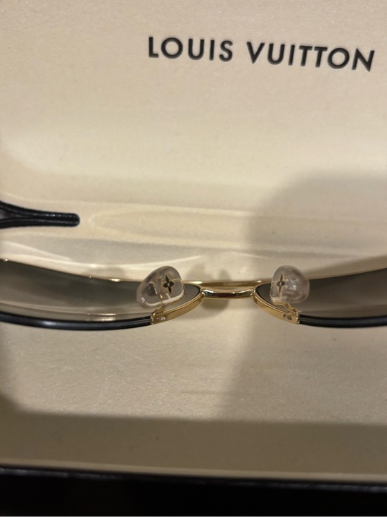 Louis Vuitton Gold and Brown Monogram Aviator Sunglass Gradient Lens